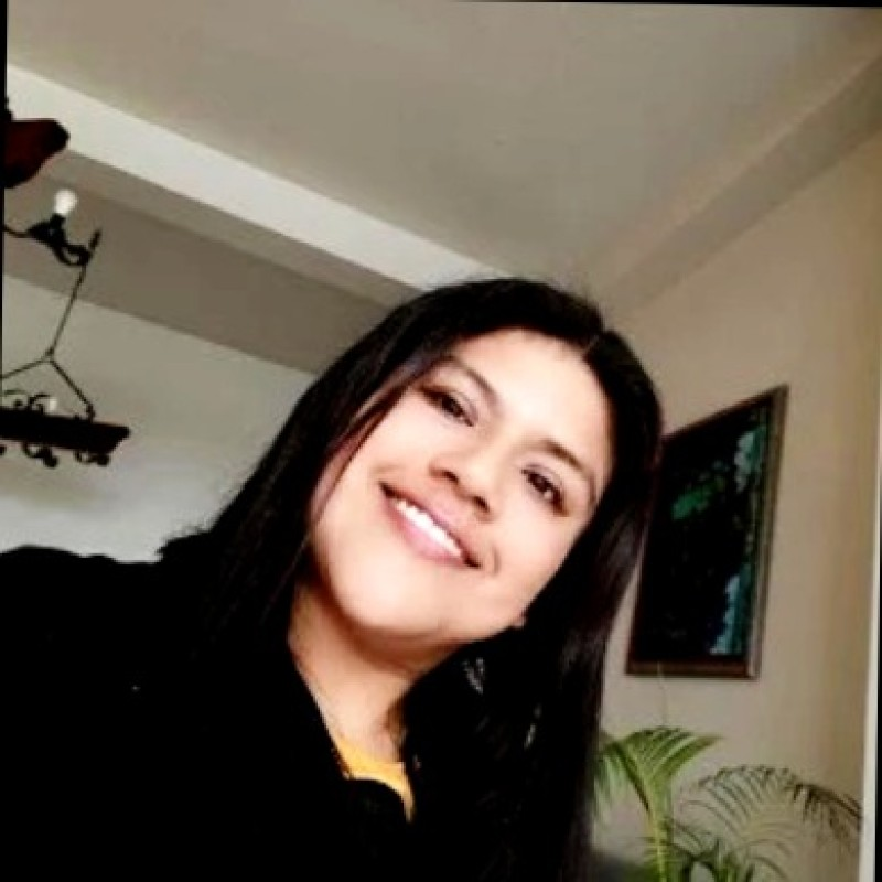 Miriam Giron - Data Engineer